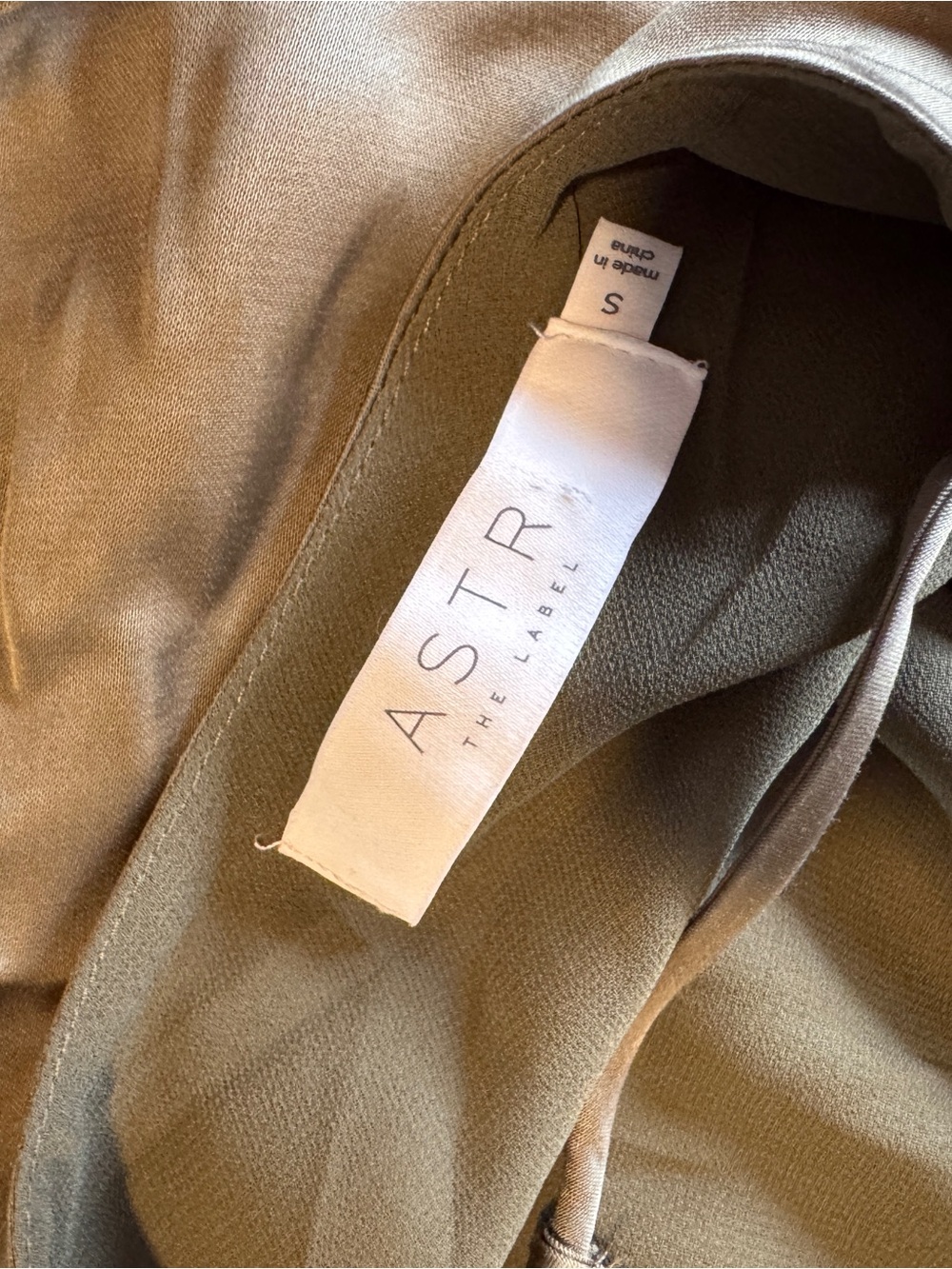 ASTR The Label Medford Olive Green Satin Cowl Neck Mini Dress S - Picture 7 of 8